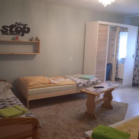 Amico Apartment Groń Екстериор снимка