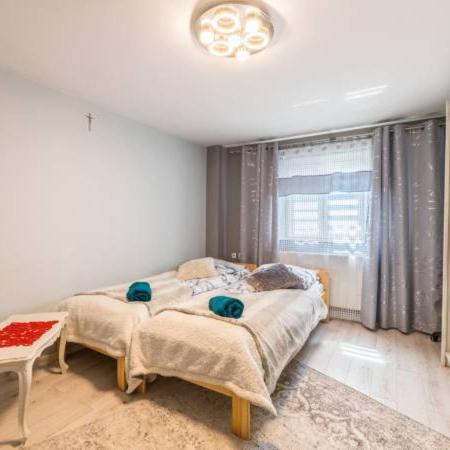 Amico Apartment Groń Екстериор снимка