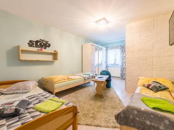 Amico Apartment Groń Екстериор снимка